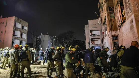 ইসরায়েলে ইরানের মিসাইল হামলায় শতাধিক আহত, ১০ জনের অবস্থা গুরুতর